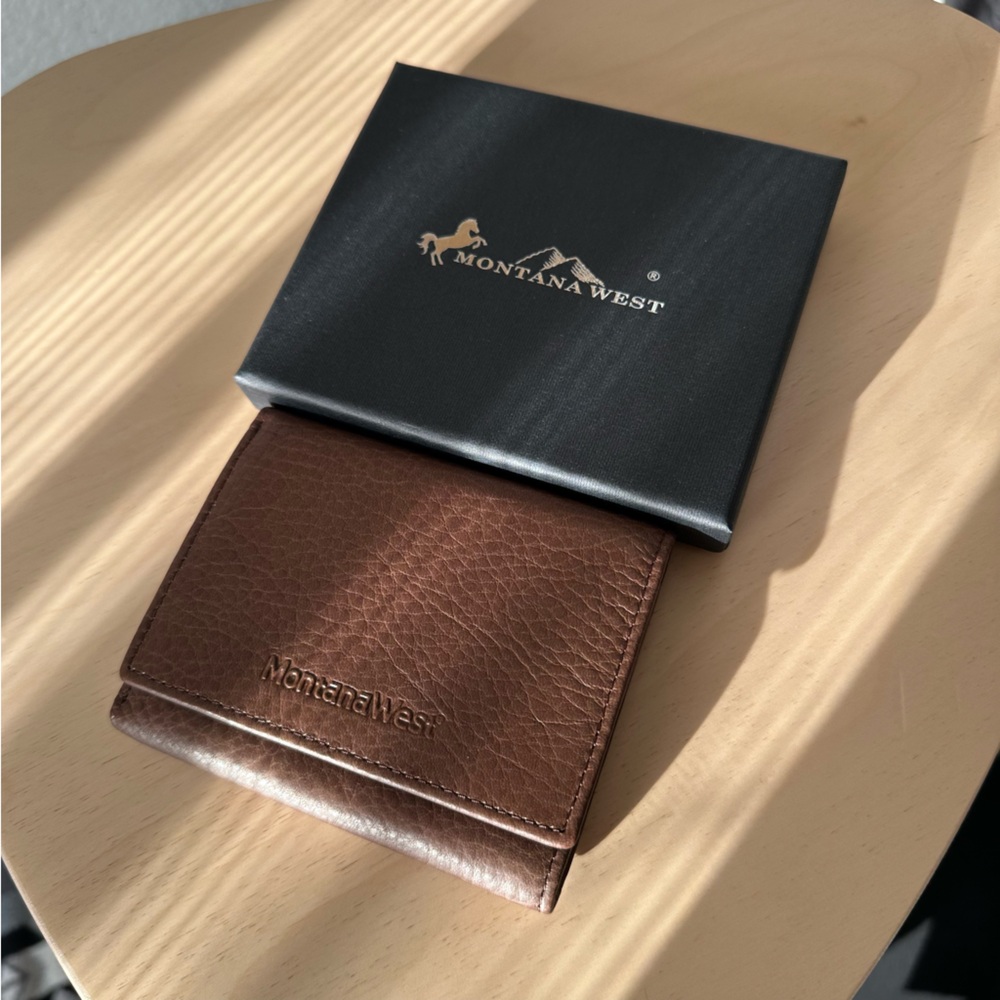NWT Montana West Genuine Leather Men’s Wallet Trifold- Coffee